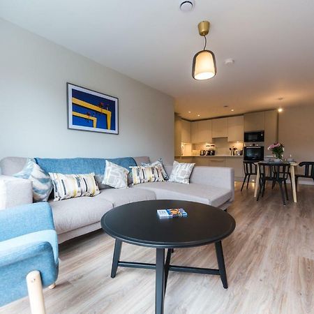 5 Star Brand New City Centre Apartment Belfast Buitenkant foto
