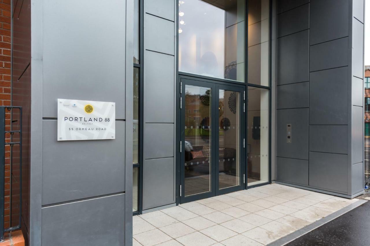 5 Star Brand New City Centre Apartment Belfast Buitenkant foto
