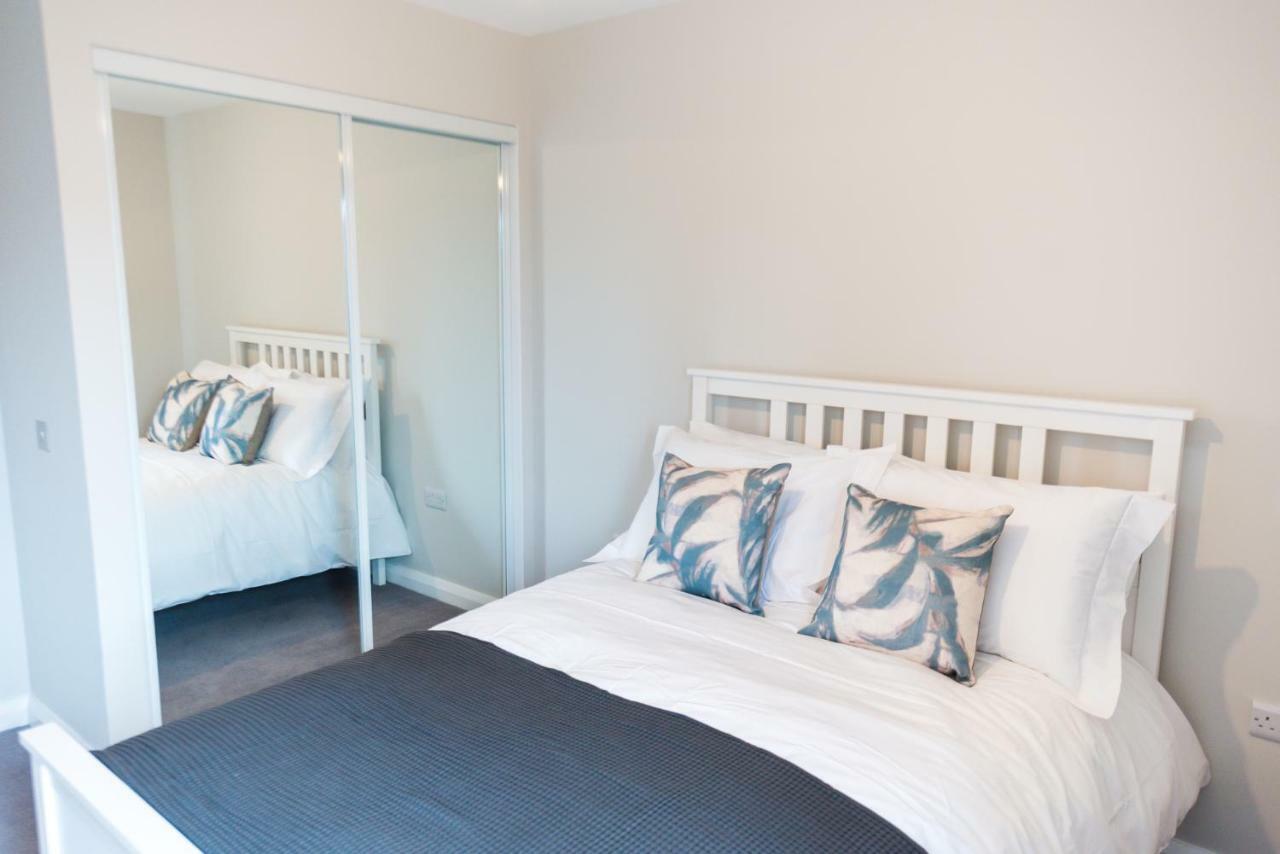5 Star Brand New City Centre Apartment Belfast Buitenkant foto